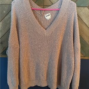 ARULA Women's Taupe Knit V-Neck Pullover